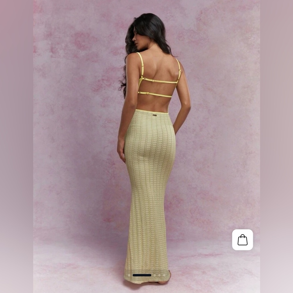 Missguided Light Yellow Maxi Dress - Picture 2 of 7